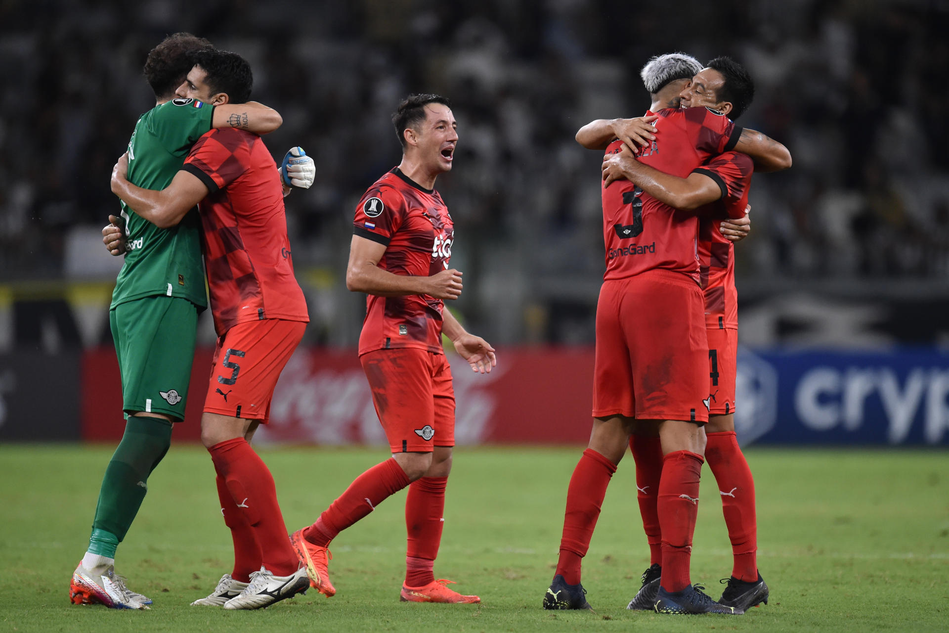 El Mineiro se empieza a jugar su futuro en la Libertadores frente al Paranaense - Vivir Ediciones