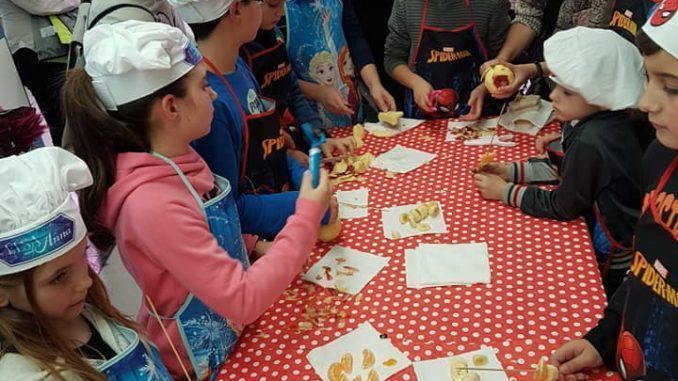 Móstoles pone en marcha "Talleres infantiles de cocina saludable en frío", una iniciativa dirigida a los niños