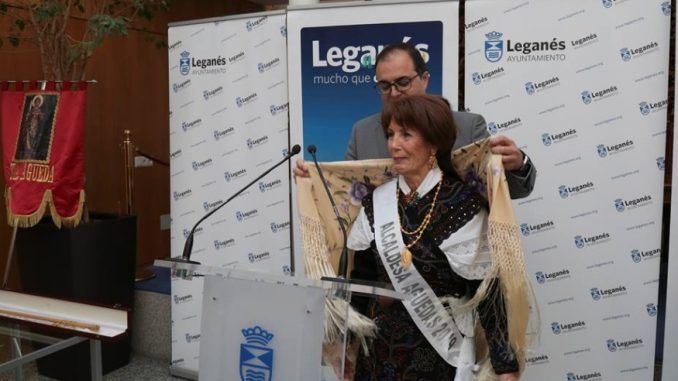 Paqui Alvarado, alcaldesa honorífica de Leganés por un día con motivo de la festividad de Las Águedas