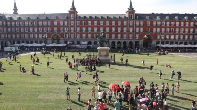 La Plaza Mayor de Madrid reúne 800.000 espectadores con la programación cultural de su IV Centenario