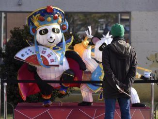 El gran desfile con 1.200 artistas pondrá fin a la celebración del Año Nuevo Chino en el distrito de Usera