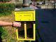 Instalados en Móstoles 5 ceniceros-urna para concienciar e implicar la limpieza del municipio