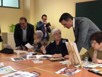 Pedro Sánchez visita Leganés para mantener un encuentro con los mayores