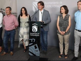 Ayala junto con el resto de responsables del nuevo Gobierno Municipal de Fuenlabrada