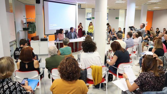 III Encuentro de Ciudades Antirumores en Fuenlabrada.