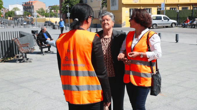 El Ayuntamiento de Leganés se compromete con el proyecto de auxiliares de acompañamiento para el próximo curso