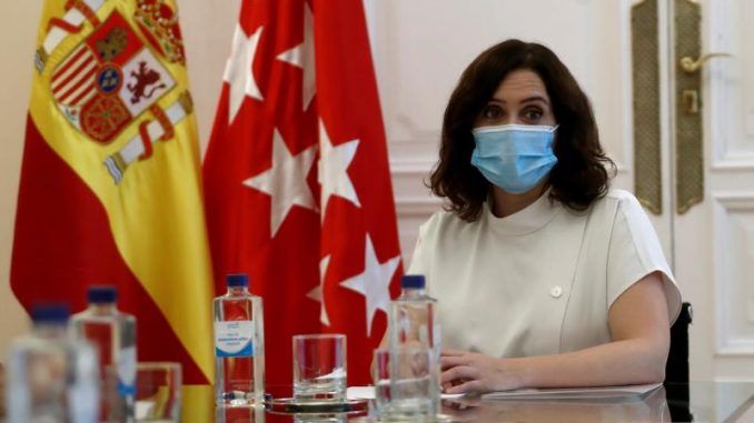 Ayuso ve "sospechoso" el reparto para Madrid pero "no es nuevo" con el PSOE