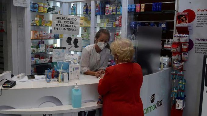 El Colegio de Enfermería de Madrid: Los test de antígenos no competen a las farmacias