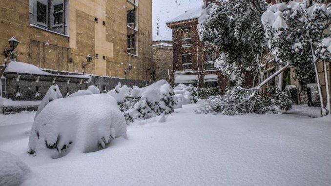 Una calle nevada a consecuencia del temporal Filomena