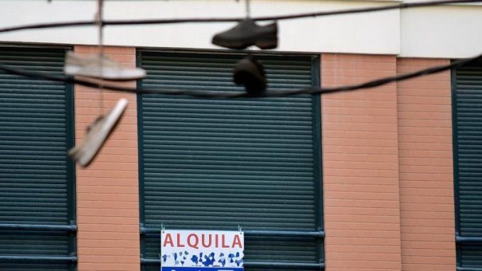 La pandemia hunde los alquileres en Barcelona y Madrid y dispara la oferta