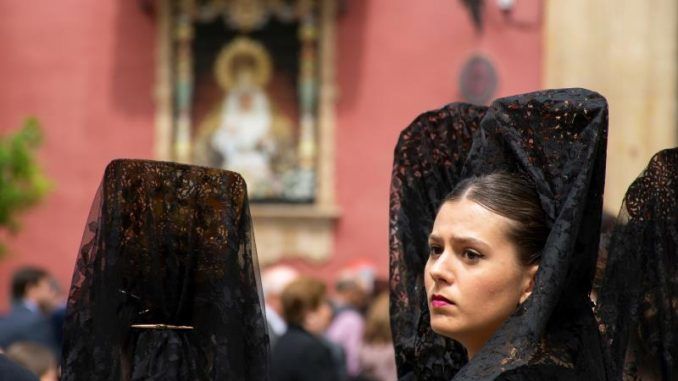 Recuperan en EE. UU. la película más antigua de la Semana Santa de Sevilla