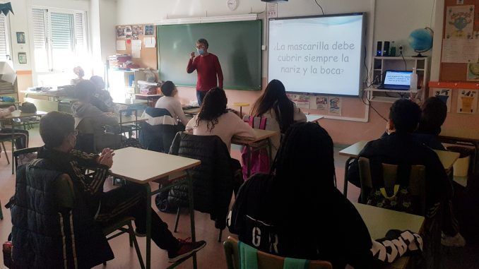 l Gobierno de Móstoles, formado por PSOE y Podemos, a través de la Concejalía de Educación y Juventud, abre hoy el plazo para que las familias puedan solicitar las ayudas para material escolar correspondientes al curso escolar 2021/2022 y las amplía a todas las etapas de la educación hasta los 16 años.