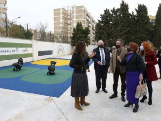 mejora de los centros educativos