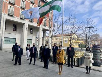 Izado de la bandera de Andalucía en Leganés
