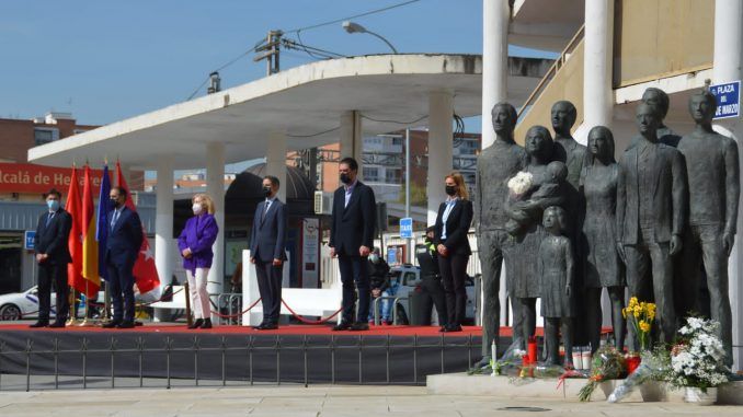 La viceconsejera de Vivienda y Administración Local, Concepción Dancausa, ha asistido al acto que ha tenido lugar en Alcalá de Henares por el aniversario del 11-M.