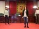 Noelia Posse, alcaldesa de Móstoles, ha recibido en el Ayuntamiento a Marian Palánquex, Alba Escribano y Marina Córdoba, estudiantes de la Universidad Rey Juan Carlos (URJC) y creadoras del proyecto “Nahu”.