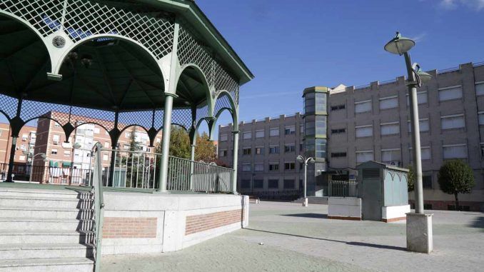 El Ayuntamiento de Madrid ha aprobado el proyecto de reforma y ampliación del Centro Cultural Buenavista, situado en el barrio de la Guindalera, en el distrito de Salamanca. Así lo ha anunciado en rueda de prensa la portavoz municipal, Inmaculada Sanz, tras la reunión semanal de la Junta de Gobierno.