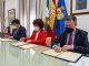 firma de un acuerdo para estimular sectores económicos de importancia para la ciudad de Sevilla y la ciudad y provincia de Huelva.