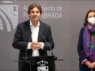 encuentro El alcalde Javier Ayala y la ministra de Industria, Comercio y Turismo Reyes Maroto ofrecieron ayer una rueda de prensa para hablar de inversiones y de desarrollo económico en la ciudad