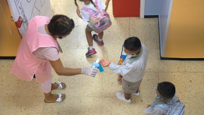 Las comunidades podrán volver al tamaño de las clases de antes de la pandemia