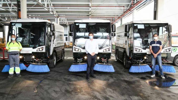 ESMASA adquiere 3 nuevas barredoras y 1 camión cisterna para mejorar el servicio de limpieza viaria