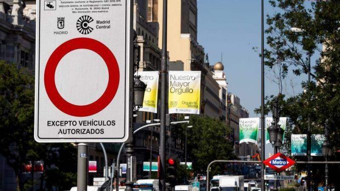 Un cartel que señaliza Madrid Central