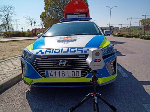 Un coche de la Policía Local de Arroyomolinos