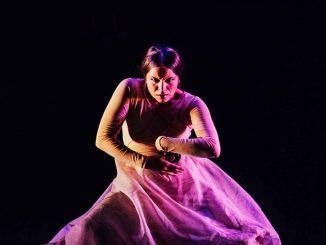María Moreno despliega su danza flamenca en el escenario de Factoría Cultural