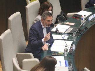 Intervención de Pepe Aniorte durante la sesión plenaria