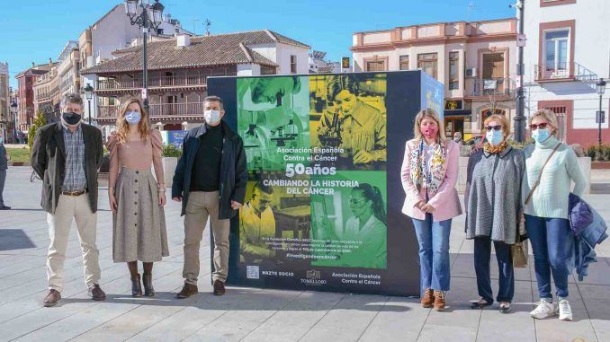 Exposición contra el cáncer en Tomelloso