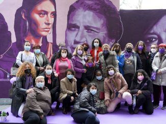 Con motivo de los actos organizados por el 8 de marzo, Día Internacional de las Mujeres, han inaugurado un mural feminista para visibilizar la lucha por la igualdad.