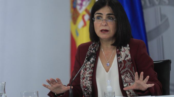 La ministra de Sanidad, Carolina Darias, ofrece una rueda de prensa tras el Consejo Interterritorial del Sistema Nacional de Salud este miércoles en Madrid. EFE/ Fernando Alvarado
