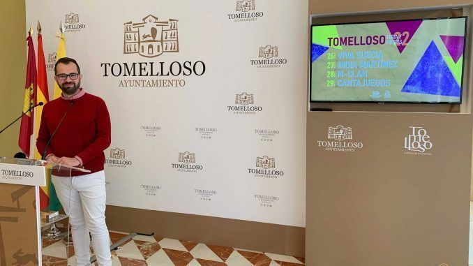 El concejal de Festejos del Ayuntamiento de Tomelloso, Raúl Zatón, en la presentación de la programación de la Feria y Fiestas 2022 en la localidad.