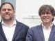 El expresidente de la Generalitat de Cataluña Carles Puigdemont (d), junto al líder de ERC Oriol Junqueras (i), en una fotografía de archivo. EFE/EPA/STEPHANIE LECOCQ