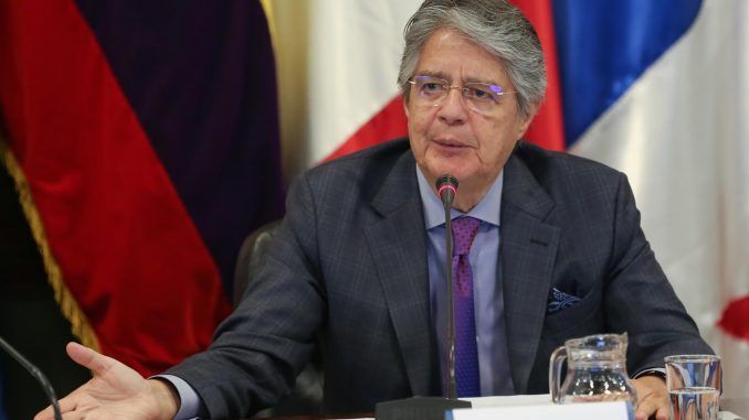 Fotografía de archivo del presidente de Ecuador, Guillermo Lasso. EFE/ Alejandro Prieto
