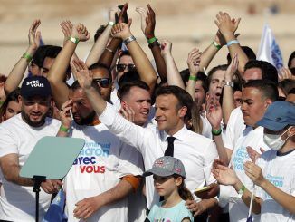 Emmanuel Macron durante un acto en Marsella en foto reciente. EFE/EPA/Guillaume Horcajuelo