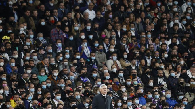 El técnico italiano del Real Madrid, Carlo Ancelotti, en una imagen de archivo. EFE/Sergio Perez.
