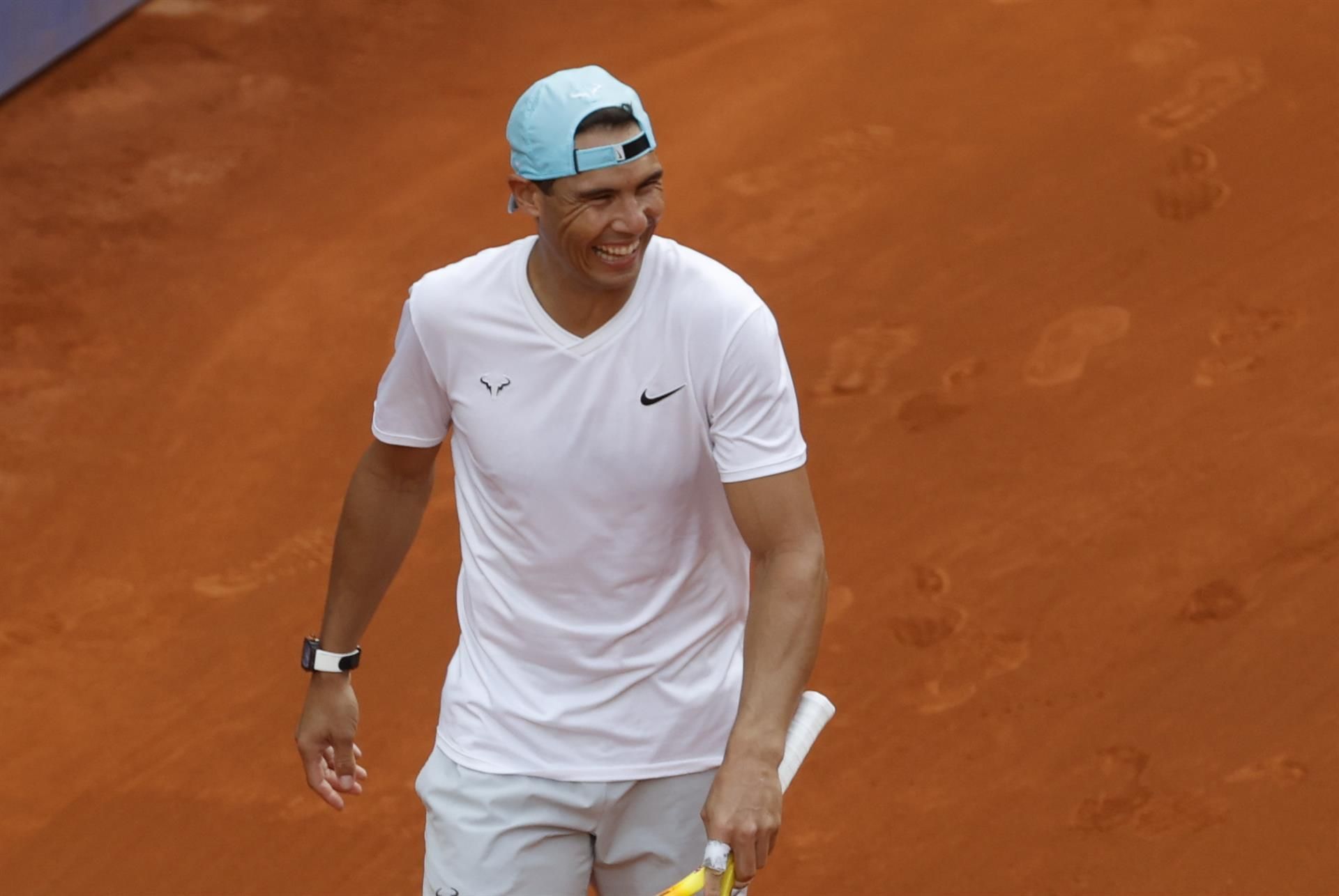 El tenista español Rafa Nadal entrenó este jueves en la Caja Mágica en Madrid. EFE/ Juanjo Martín
