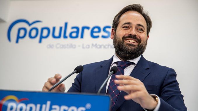 El presidente del Partido Popular de Castilla-La Mancha, Paco Núñez, en rueda de prensa ofrecida ese lunes en Toledo. EFE/Ismael Herrero
