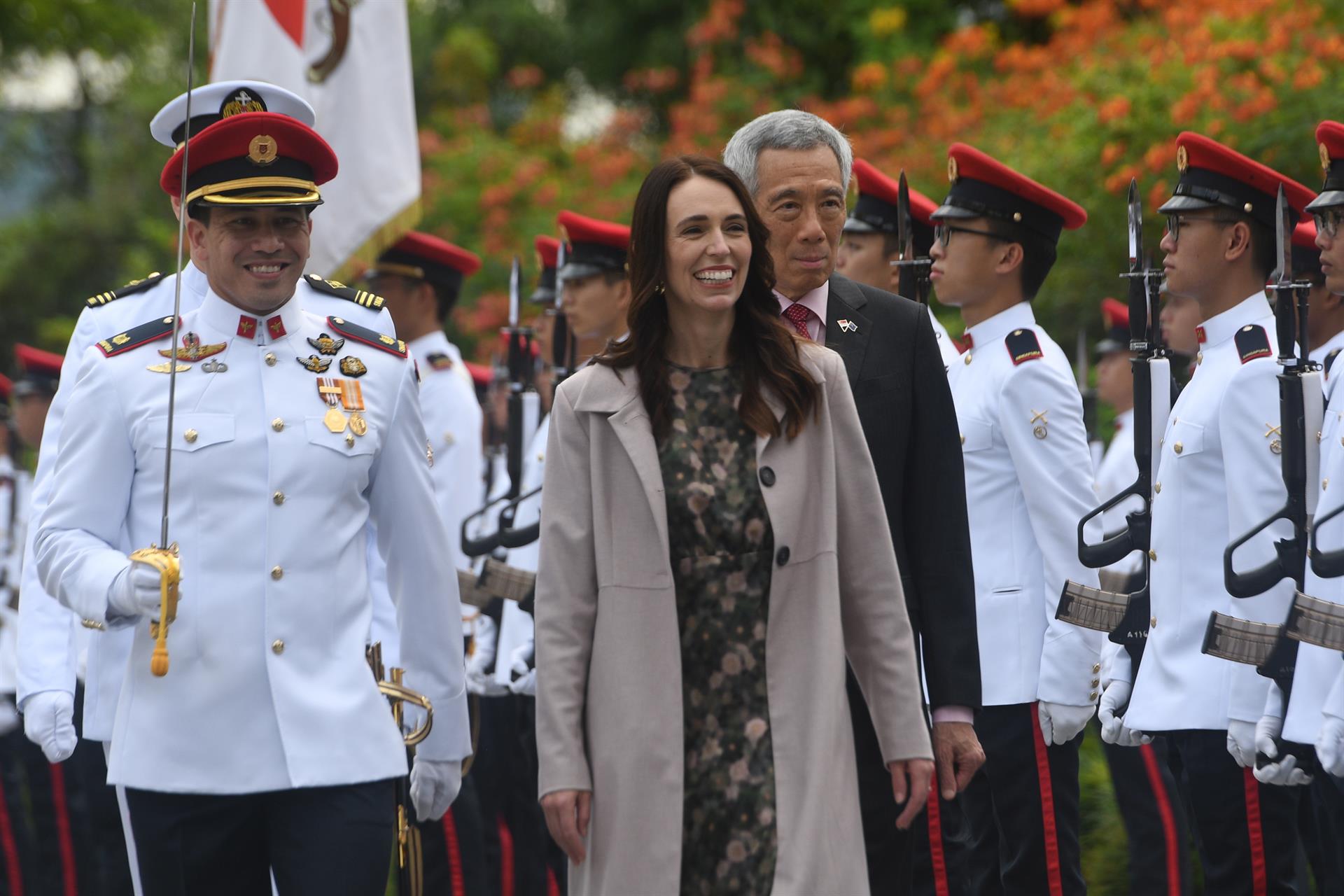 Jacinda Ardern durante la visita a Singapur. EFE/EPA/THEN CHIH WEY / POOL
