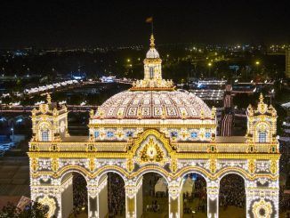 Sevilla pone en marcha desde el domingo el plan para el desmontaje de la Feria.