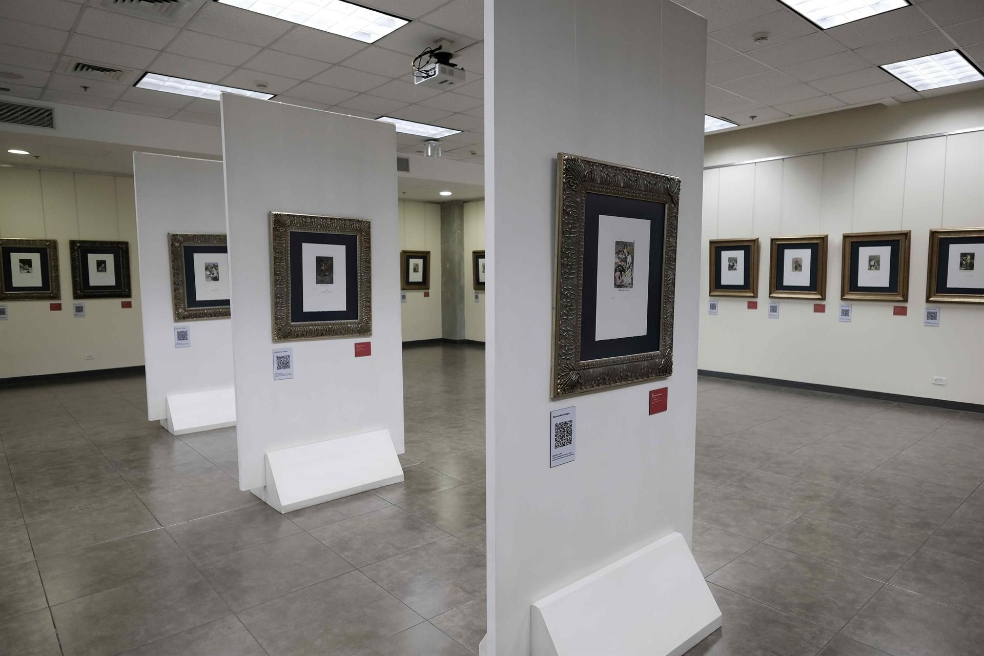 Fotografía de la exposición "Del Capricho al Disparate", el 28 de abril de 2022, en el Museo del Jade, en San José (Costa Rica). EFE/ Jeffrey Arguedas
