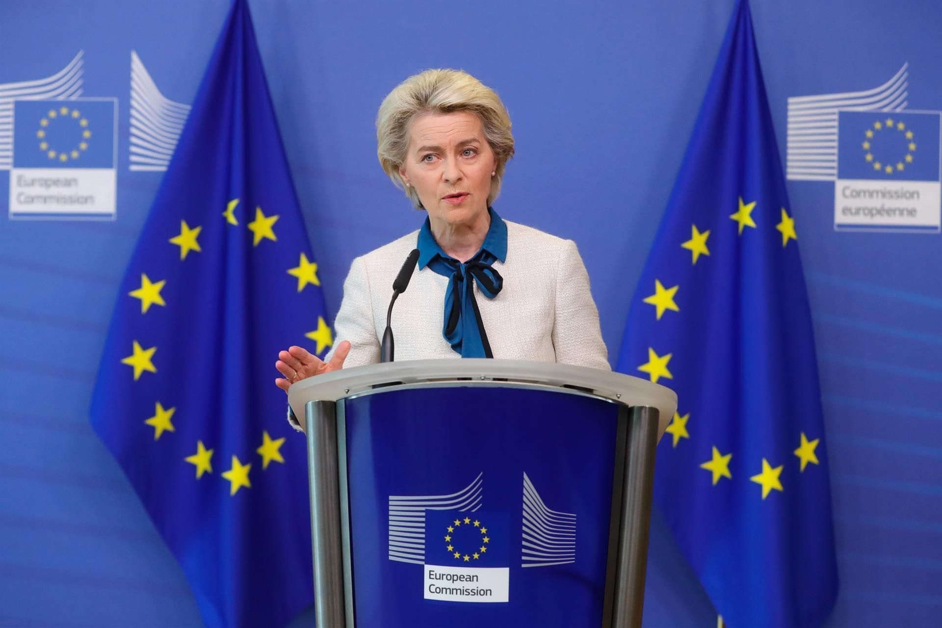 La presidenta de la Comisión Europea (CE), Ursula von der Leyen. EFE/EPA/STEPHANIE LECOCQ
