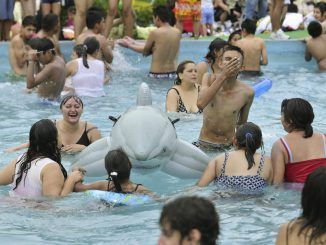 Una piscina, en una fotografía de archivo. EFE/Sáshenka Gutiérrez