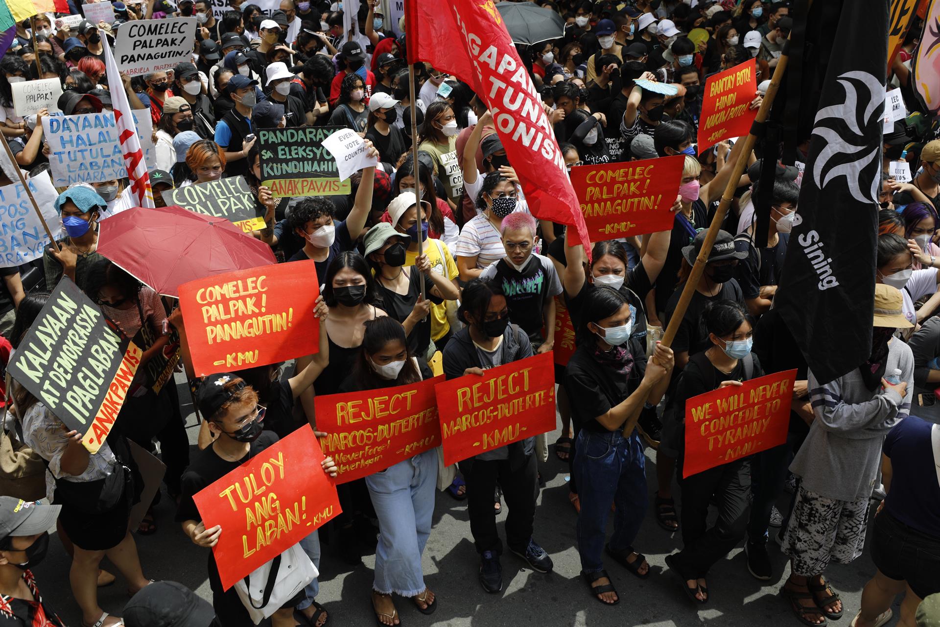 Protesta en Manila contra Ferdinand 'Bongbong' Marcos. EFE/EPA/FRANCIS R. MALASIG
