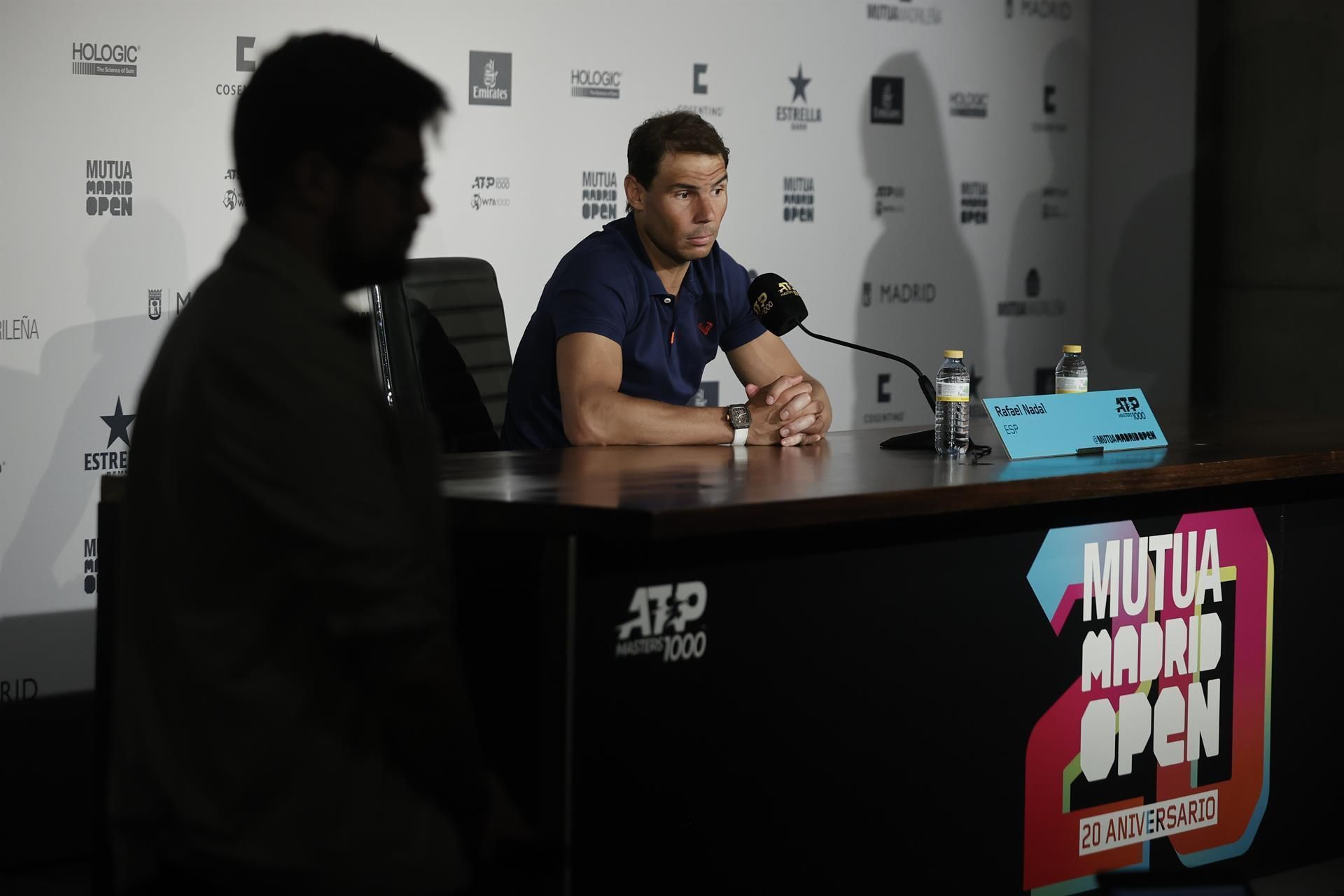 El tenista mallorquín Rafael Nadal en rueda de prensa con motivo de su participación en el Mutua Madrid Open que se disputa en la Caja Mágica en a Madrid este domingo. EFE/ Emilio Naranjo
