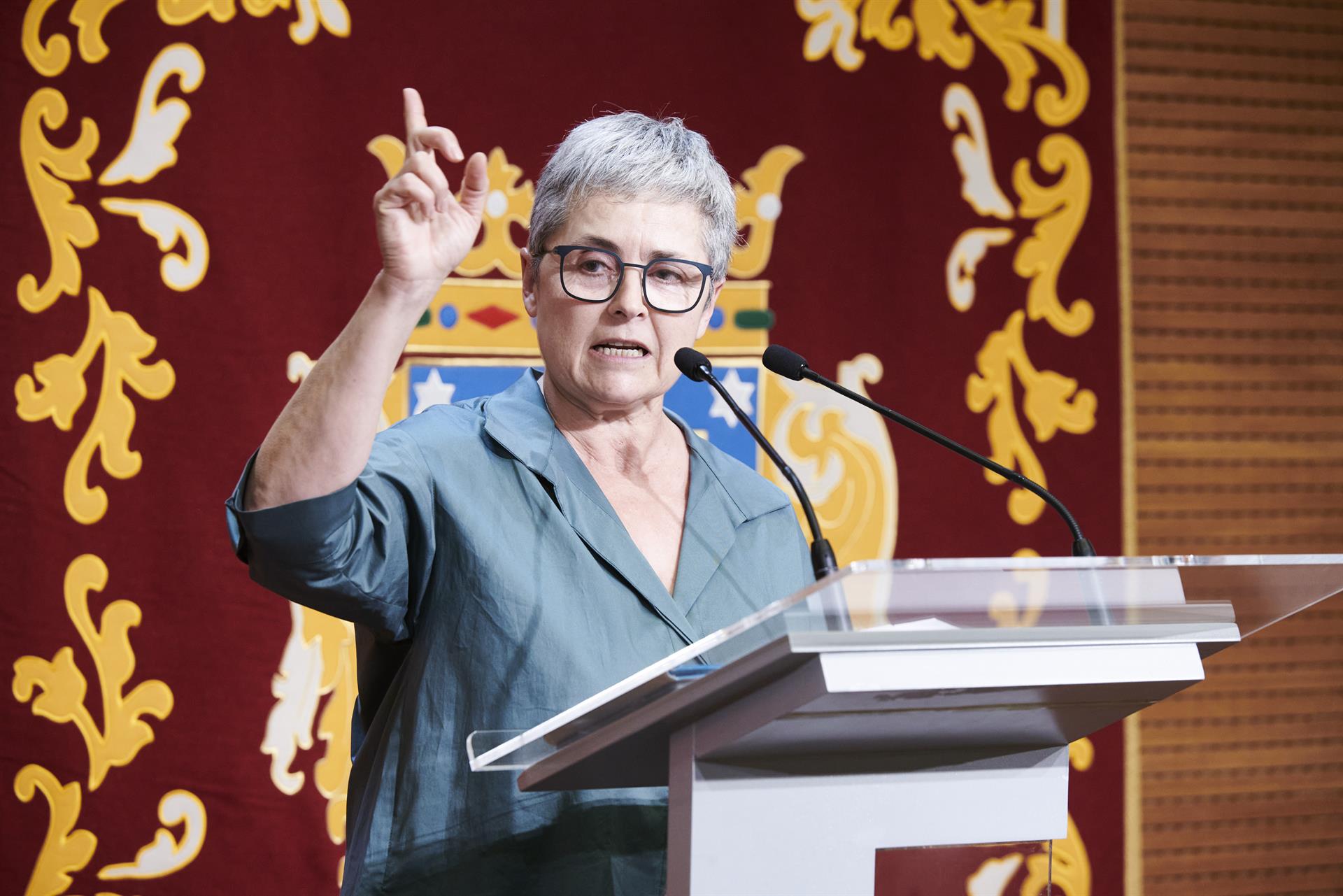 La directora de la feria del Libro, Eva Orúe durante la presentación este jueves de la 81 Feria del Libro de Madrid, que se celebrará en el parque del Retiro del 27 de mayo al 22 de junio. EFE/Luca Piergiovanni
