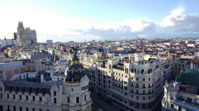 El Pleno de Madrid aprueba los planes especiales para la recuperación del Palacio de Gaviria y del Edificio Metrópolis