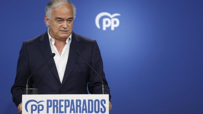 El vicesecretario de Institucional en el PP Esteban González Pons durante la rueda de prensa ofrecida tras la reunión del Comité de Dirección del PP, este lunes en Madrid. EFE/ Mariscal
