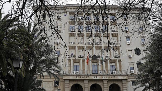 Fachada del Palacio de Justicia de Sevilla, sede de la Audiencia Provincial. EFE/Jose Manuel Vidal/ARCHIVO